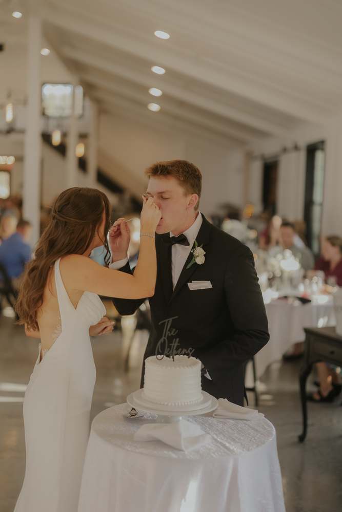 Cutting the cake together